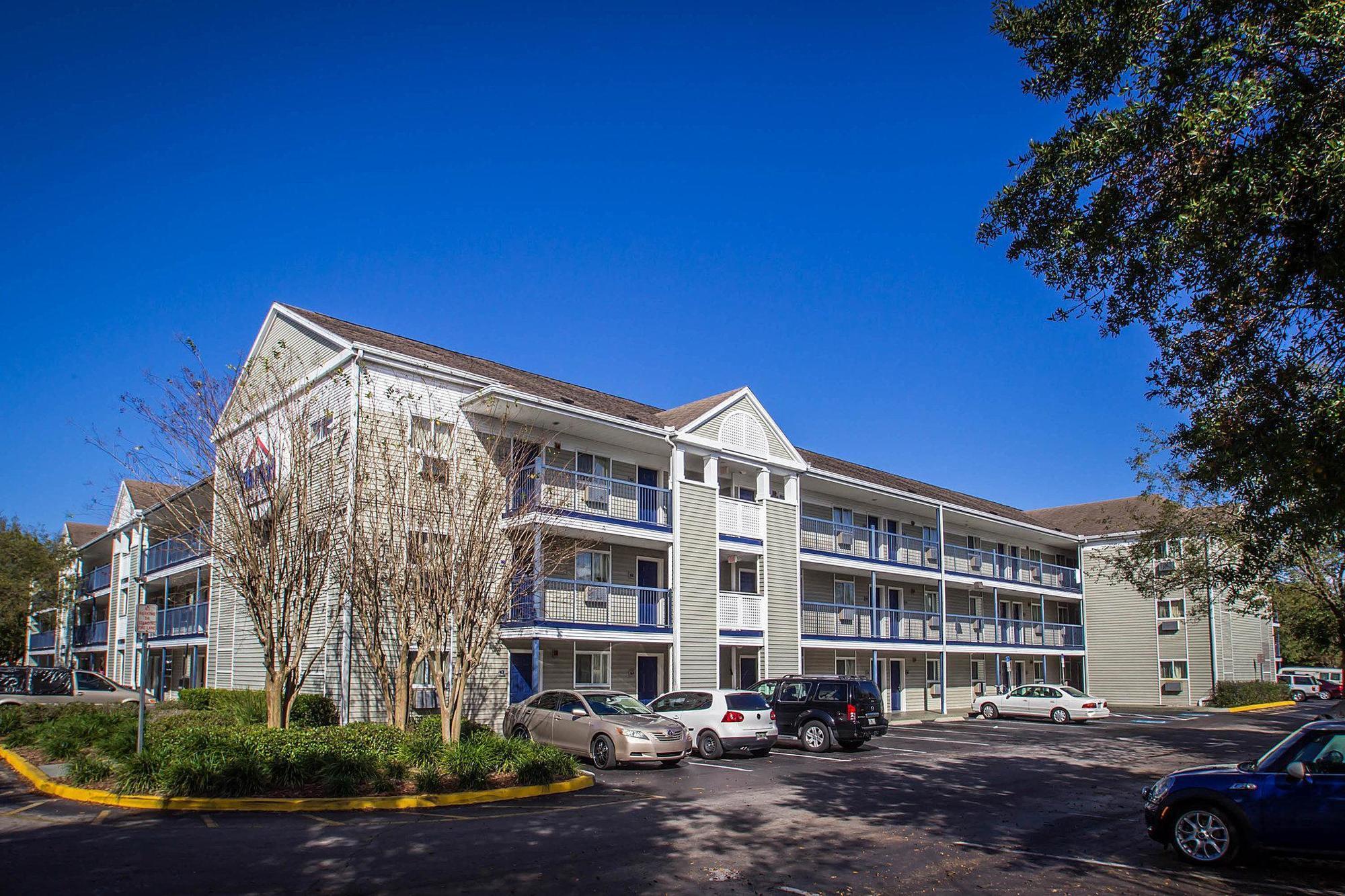 Hometowne Studios By Red Roof Orlando - Casselberry Exterior photo